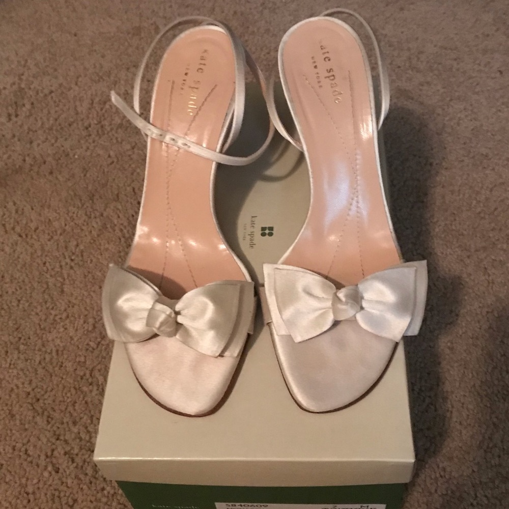 Kate Spade Monarch Ivory/Satin heel